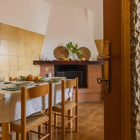 Casa Dei Castagni